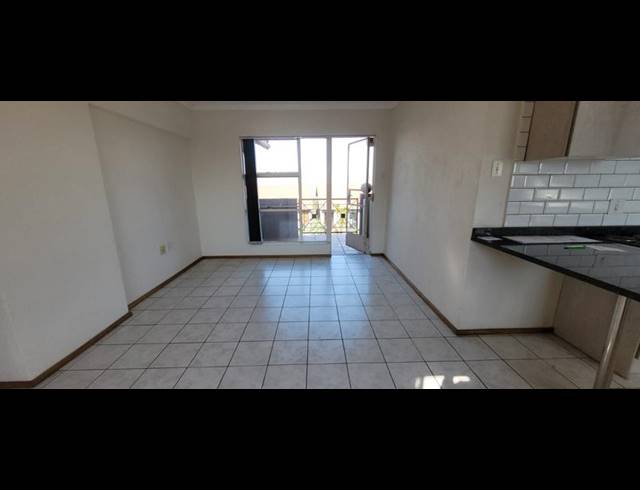 2 BEDROOM TOWNHOUSE FOR SALE IN BASSONIA